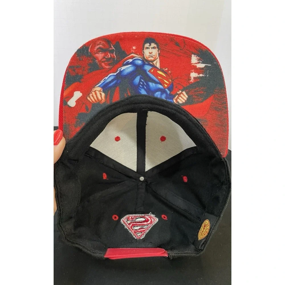 DC Comics Original Label Superman Split Logo Snapback Cap Hat Black w/ Red Brim
